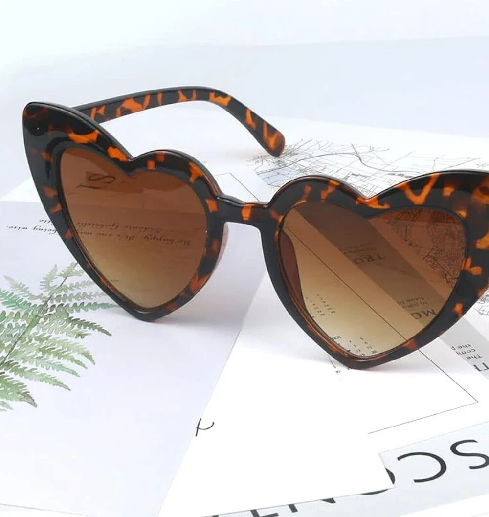 HEART SHAPE CAT EYE ANIMAL PRINT SUNGLASSES